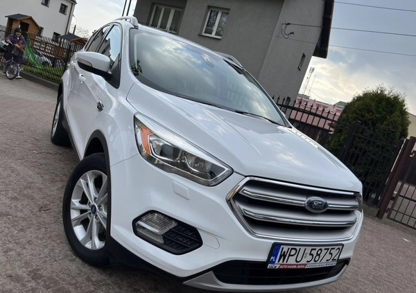 Ford Kuga cena 61700 przebieg: 198555, rok produkcji 2017 z Olsztynek małe 704